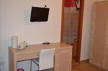 Butterfly Accommodation Alghero 2*,  Italia